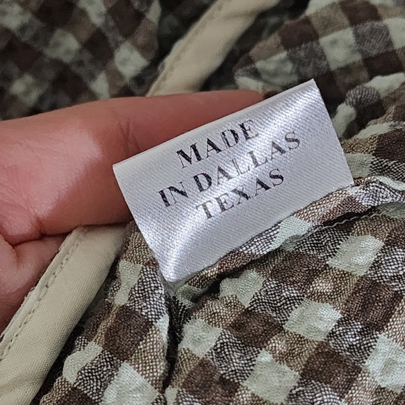 Tish Cox Brown and White Checkered Blouse - Picture 3 of 7